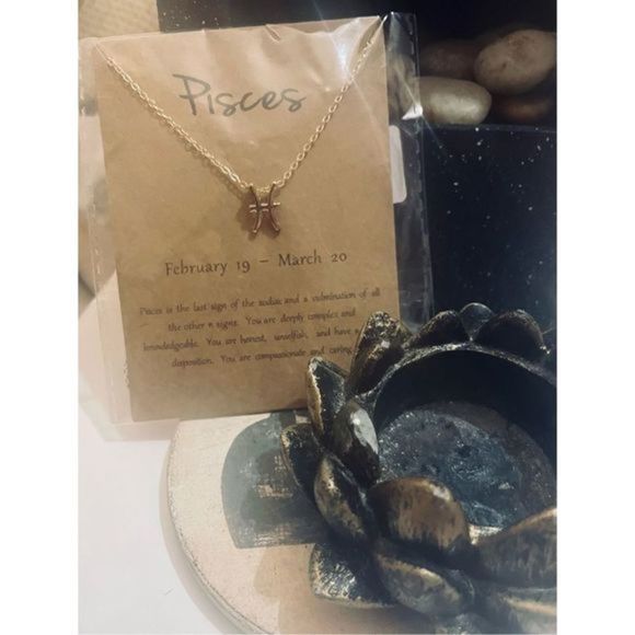 Pisces GOLD ZODIAC STAR SIGN HOROSCOPE NECKLACE - Picture 6 of 10